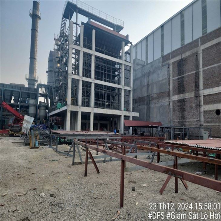 Incinerator industrial de gunoi